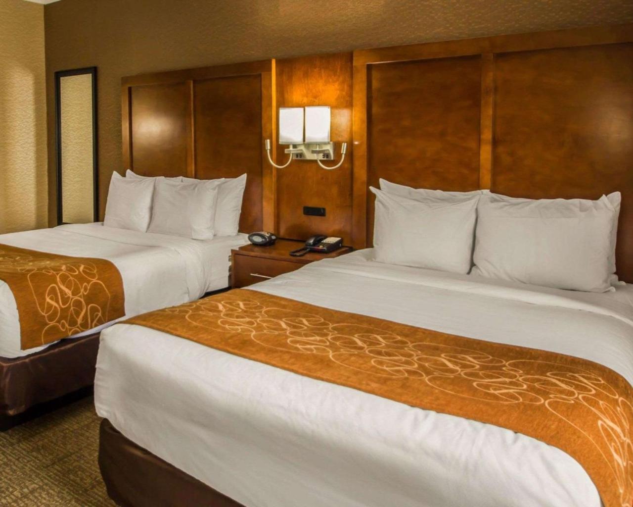 Quality Suites Nyc Gateway North Bergen Exterior foto